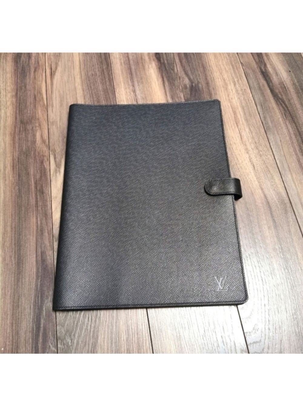 Rare FIND Louis Vuitton Agenda Black Taiga Leather A5 Cover